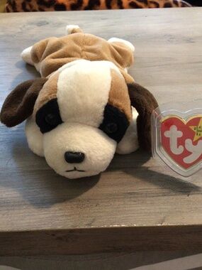 Beanie Baby (Bernie)